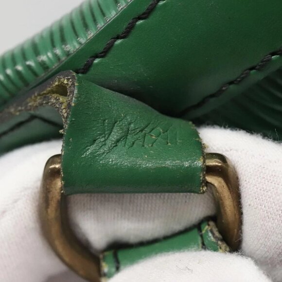 LOUIS VUITTON Epi Noe Shoulder Bag Green M44004 LV Auth 139880 - Picture 14 of 16